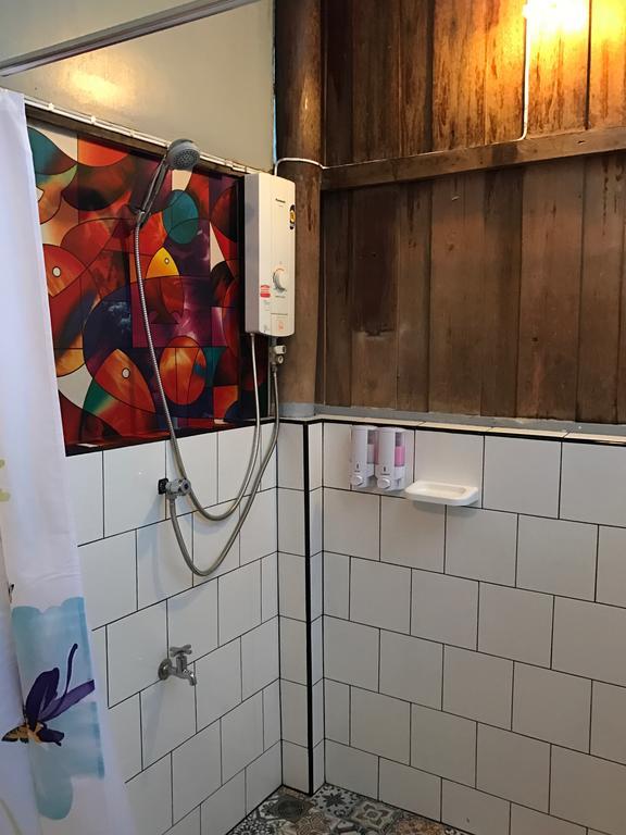 צ'יאנג מאי Siriwan Hostel מראה חיצוני תמונה