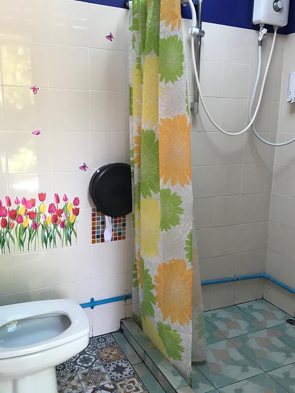 צ'יאנג מאי Siriwan Hostel מראה חיצוני תמונה